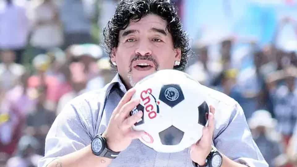 “احساس می کنیم بوکسوری که ناک اوت شده است”: دیگو مارادونا ادای احترام می کند – فوتبال