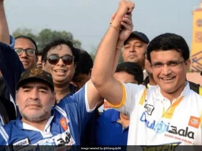 دیگو مارادونا ، ادای احترام به Sourav Ganguly Pens ، درگذشت