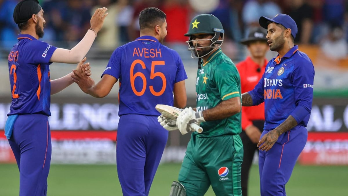 گزارش: کریکت بورد پاکستان ممکن است جام آسیا را به دلیل انتقال احتمالی به سریلانکا تحریم کند